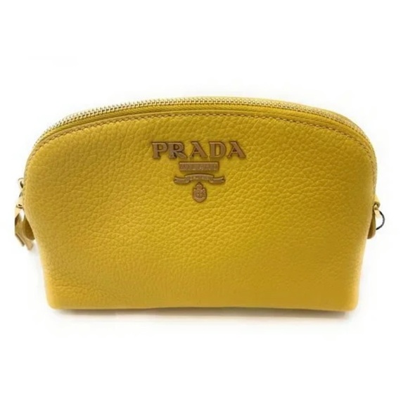 Beautiful brand new Prada vanity pouch! - Picture 3 of 9